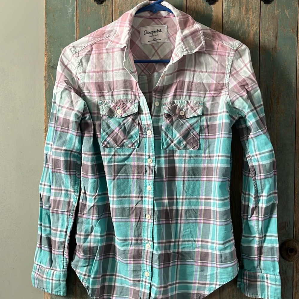 Aeropostale women’s XS plaid long sleeve button up shirt
